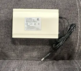 Sf-y4s-6 Akuu Li-ion Charger Battery For Portable Oxygen Machine 14.8v 2200mah