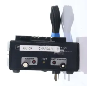 Anton/bauer 2037353305 It Quick Charger Snap-on Gold Mount System - Vintage Camera Battery