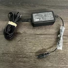 1425c002 Canon Ac-e6n Ac Adapter For Eos Dslr Cameras
