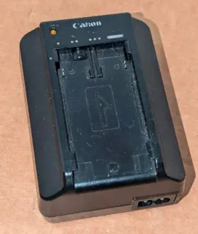 Bp-950g Canon Bp-955g Ca-920 Charger For Bp-935 Bp-945 Bp-950 Bp-955 Battery