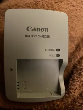 C8-2ly Canon Genuine Battery Charger #3