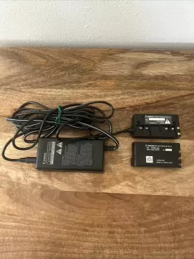 Bp-e77k Canon Ca-e7a Ca-e7 Power Adapter And Charge Coupler Cr-e7k 2 Battery Packs Oem