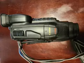 Ca-r300a Canon Compact Power Adapter And Es200 8mm Camcorder Please Read #3