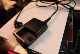 Lc-e12e Canon Lc-e12 Genuine Battery Charger For Lp-e12 Lpe12 Battery. Nice #3