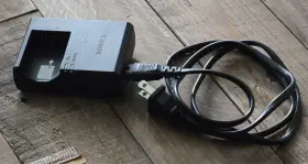 Lc-e17e Canon Genuine Battery Charger For Lp-e17 With Ac Cable Usa #3