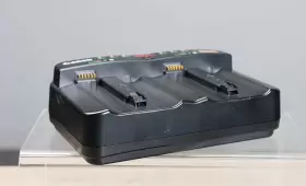 Lc-e4n Canon Oem Battery Charger For Lp E4 1d C 1dx Eos Mark Iii Iv Works #2