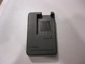 Bc-70l Casio Genuine Lithium Ion Battery Charger 4.2v 600ma - Free Ship