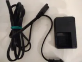 Ex-z1050 Casio Np-40 Cnp-40 Battery Charger For Exilim Zoom Includes Black And Used