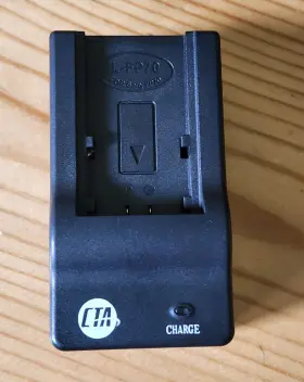 Cta L-fp70 Battery Charger Cradle For Sony Fp70 Infolithium P Led Black