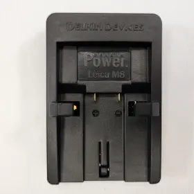 Delkin 750323668578 Leica M8 Universal Battery Charging Plates By Devices