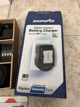 Qc-500s Digipower Camera And Camcorder Battery Charger Works With 100s Of Models