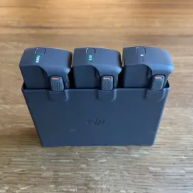 Dji Bwx520-2150-14.76 3x Avata 2 Batteries Charging Hub For Drone - Fast Us Shipping