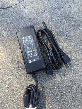Fsp150-agan2 Fsp Red Epic Scarlet Weapon Scarlet-w Raven Power Supply Adapter 15v 100-240v