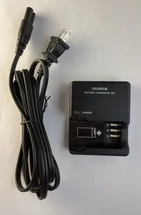 Bc-140 Fujifilm Genuine Battery Charger For Np140 Good Condition