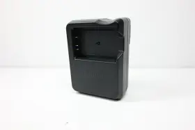 Bc-t125 Fujifilm Np-t125 Original Battery Charger For Gfx Cameras