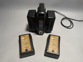 Green Extreme Gxvb150 Gx-dc-vm V-mount Battery Charger 4x Gx-vb150 10 400mah Batteries