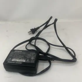 Dz-acs3 Hitachi Genuine Ac Adapter/battery Charger Only For Dvd Camcorder