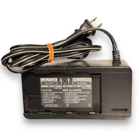Vm-ac64a Hitachi Camcorder 9.6v Ac Adapter And 12.5v Battery Charger. Untested #3