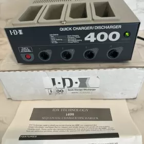 Bp-90 Idx Quick Charger/discharger 400 Battery Charger 4 Position Np-type And