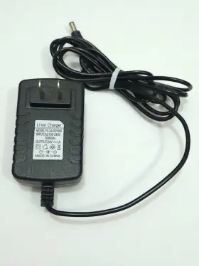 Yx-24-2521000 Ion Li-ion Charger Power Cord Model Imput Ac100-240v Output 24v Tested