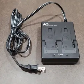 Aa-v90eg Jvc Ac Adapter Charger.... Aaa