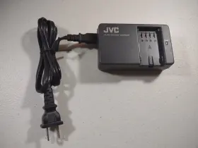 Aa-vf8u Jvc Genuine Camcorder Battery Charger Original Oem E6