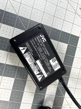 Aa-v40u Jvc Aav-40u Battery Charger For Camcorder #3