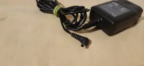 Ap-v11u Jvc Oem Ac Power Adapter / Battery Charger 110-240v 1a - Dc 11v #2