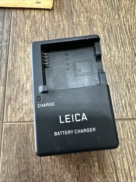 Bp-dc9-u Leica 990357324893 Oem Bc-dc9u Bcdc9u Battery Charger For Bp-dc9-u/v-lux 2/v-lux 3