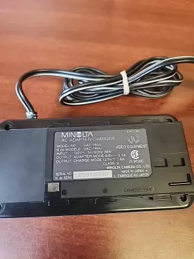 Vac-160u Minolta Genuine Original Ac Adapter Battery Charger Oem #2