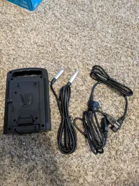 10095776 Neewer Bp-2ch Dual Channel V-mount/v Lock Battery Charger For V-mount #2