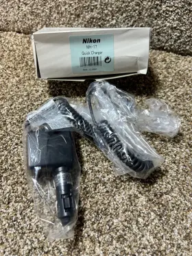 Mh-17 Nikon 018208252503 Quick Charger