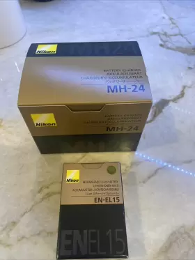 Mh-24 Nikon 27019 Quick Battery Charger Free Lithium Ion Hold Charge Gr8 Spare