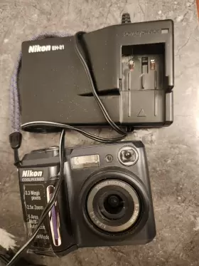Coolpix880 Nikon Eh-21 Read Ac Adapter Battery Charger With Cord