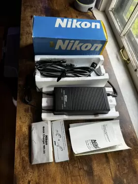 Mb-23 Nikon Mh-20 Nicad Battery Charger For F4