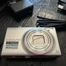 S6100 Nikon Coolpix Camera Charger Cable Cord Case. Working #2