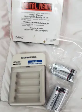 Olympus 050332123557 Ni-mh Battery Charger B-20cu Digital Vision With 4-rechargeable