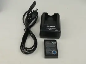 Olympus 545350007911 Bcs-1 Charger And Bls1 Battery Used