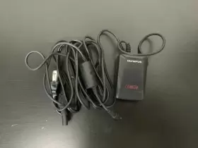 E-5ac Olympus D-7ac Genuine Power Supply Charger D-7ag D-7au