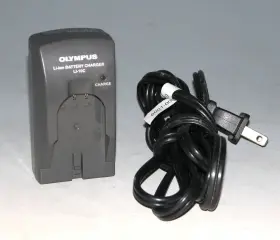 Li-10cn Olympus Li-ion Battery Charger Li-10c