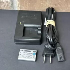 Li-60c Olympus Li-ion Camera Battery Charger Oem With #3
