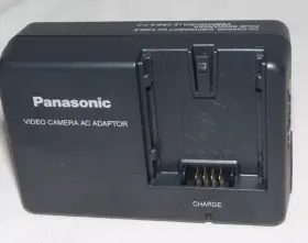 Pv-dac14d Panasonic Cgr-du06 Charger With Battery Genuine #3