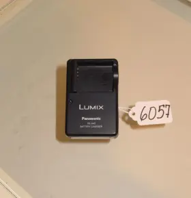 Cgr-s007a Panasonic De-a25 Used Original De-a45 Charger For S007e Bcd10 Tz3 Tz5