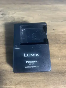 De-a79 Panasonic Lumix De-a80 Oem Genuine Charger For Blc12