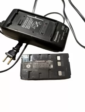 Pv-bp18 Panasonic Pv-a17 Video Ac Adapter Battery Charger And #2