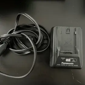 Vsk0592 Panasonic Video Camera Ac Adapter And Battery Charger