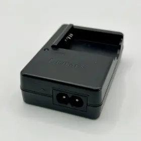 Dmw-bcm13pp Panasonic Vsk0800 Lumix Battery Charger - 110v-240v For Use With