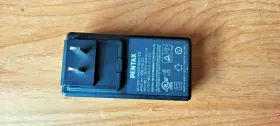 D-bc122j Pentax Genuine Battery Charger Model Output 4.2v 0.55a Tested