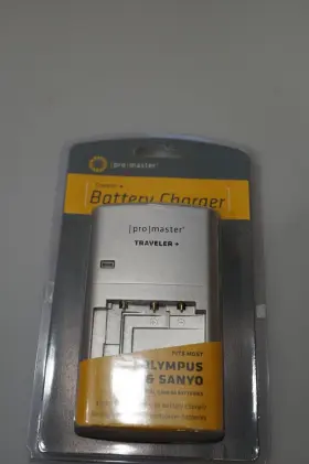 Promaster 029144030421 Traveler Battery Charger Fits Most Olympus And Sanyo #3042