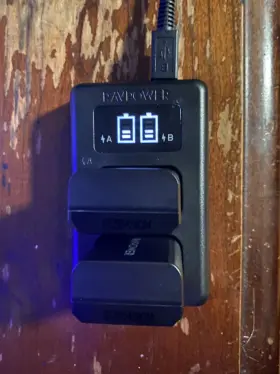 Rp-pc056 Ravpower Savior Battery Charger 2 Batteries #2